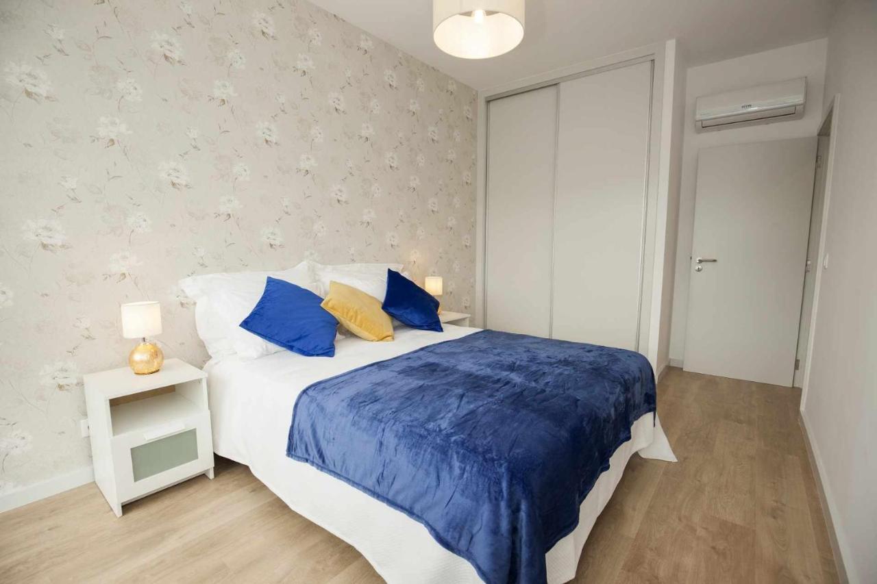 Golden & Blue House O Seu Novo Espaco No Porto Zewnętrze zdjęcie