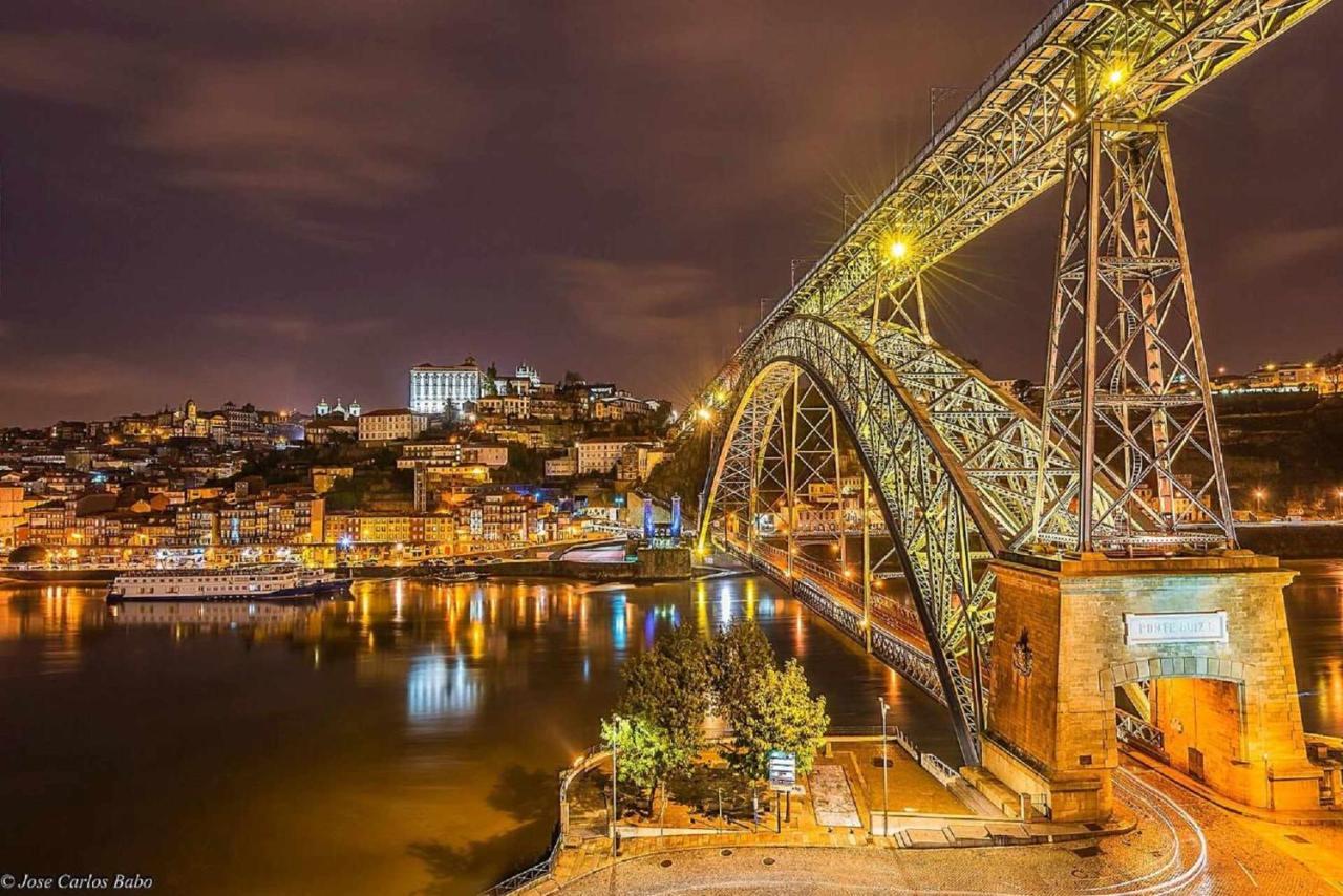 Golden & Blue House O Seu Novo Espaco No Porto Zewnętrze zdjęcie